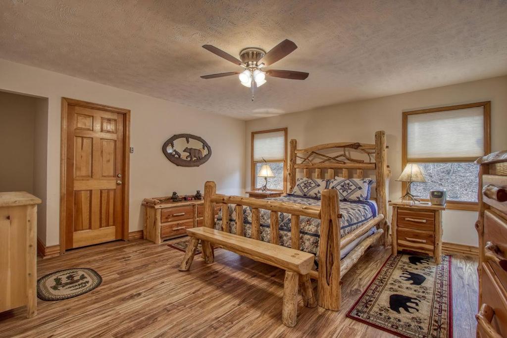 The Nuthouse Ii, Pool Table, Wifi, 1089 Free Tickets Each Paid Day, Dollywood And More Sevierville Zimmer foto